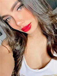 Latin single Deisy from Medellín, Colombia