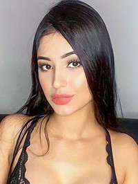 Latin single Manuela from Medellín, Colombia