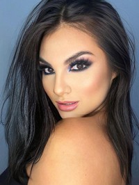 Single Paula from Medellín, Colombia