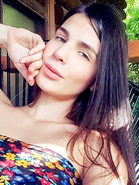 Latin single woman Alejandra from Medellín