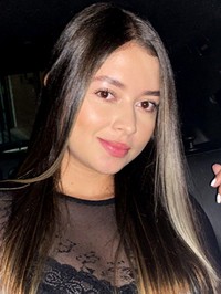 Single Yenifer from Medellín, Colombia