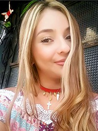 Latin single woman Daniela from Bogotá