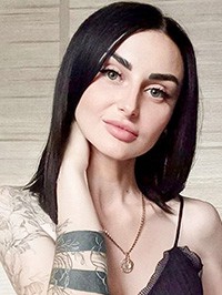 Ukrainian single woman Yevheniia from Vinnytsya