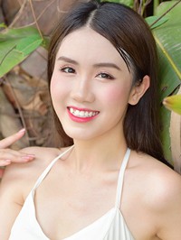 Asian single woman Dang Nhat (Tenya) from Ho Chi Minh City