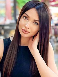 Ukrainian single woman Yulia from Lviv