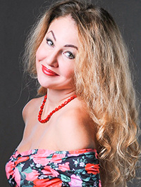 Ukrainian single woman Marina from Kolomyia