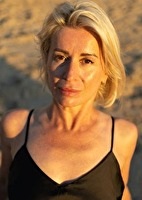 Tatiana from Cascais, Portugal