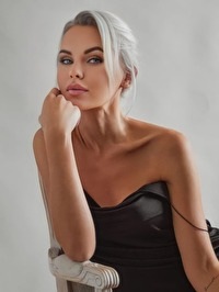 Single Amelia from Miami, United States