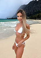 Alina from California, United States