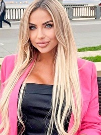 Alina de California, United States