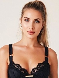 Single Olha from Madrid, Spain