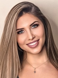 Single Olha from Madrid, Spain