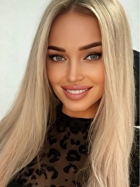 Yulia fra Kyiv, Ukraine