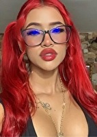 Estefania from Bello, Colombia