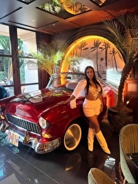 Estefany de Medellín, Colombia