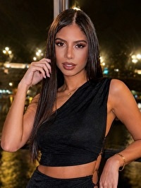 Single Sarai from Madrid, Spain