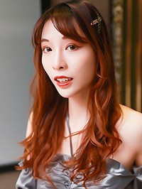 Asian woman Qiong from Anbu, China