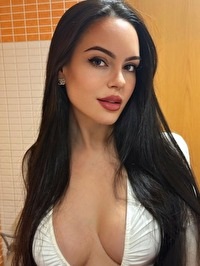 Single Carolina from Madrid, Spain
