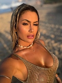 Single Tiffany from Rio de Janeiro, Brazil