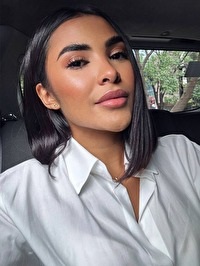 Single Milanyel from Puebla, Mexico