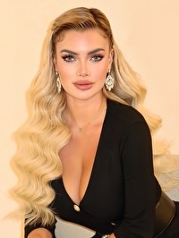 Single Salome from Medellín, Colombia