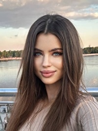 Single Alona from Miami, Florida, United States