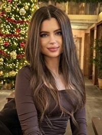 Single Alona from Miami, Florida, United States