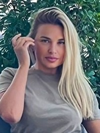 Single Inna from Berlin, Germany