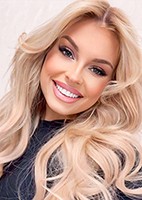 Yuliya from Uzhgorod, Ukraine