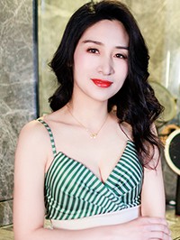 Asian single woman Ying (Amy) from Guangzhou