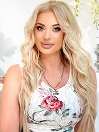 Ukrainian single woman Maria from Kharkiv