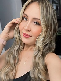 Latin Bride Camila from Neiva