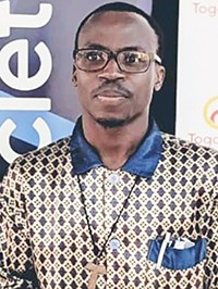 Single Aaron from Lomé, Togo