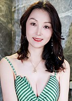 Qin (Joey) from Shanghai, China