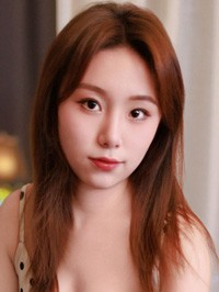 Asian single Zihan from Guangzhou, China
