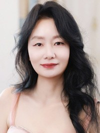 Asian Bride Jingqi (Qi) from Nanchang