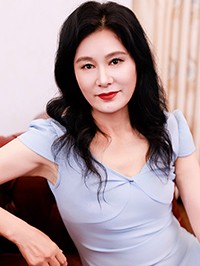 Asian Bride Guiqiu (Qiu) from Changchun
