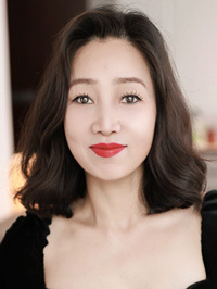 Asian Bride Hongqin (Qin) from Shanghai