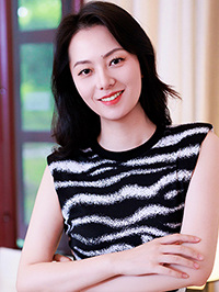 Asian Bride Xingying (Ying) from Jingjiang