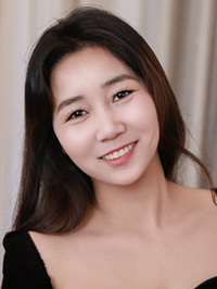 Asian single woman Huiru (Ru) from Suzhou