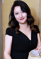 Yuqing (Qing) from Shanghai, China
