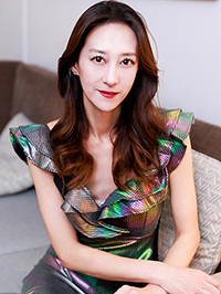 Asian Bride Yin (Yin) from Shanghai
