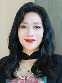 Asian Bride Xiuqin (Qin) from Shanghai