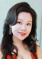 Zhengyi (Yi) from Shanghai, China