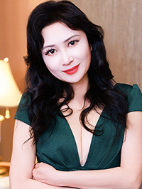 Asian Bride Wenying (Ying) from Shanghai