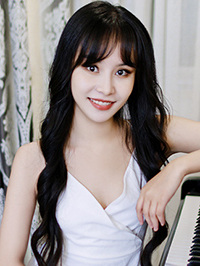 Asian single woman Yinling (Ling) from Xinyang
