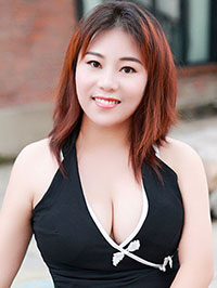 Asian Bride Haiyue (Yue) from Zhengzhou