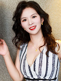 Asian Bride Lin (Lin) from Shanghai