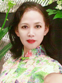 Asian Bride Yanping (Ping) from Shanghai