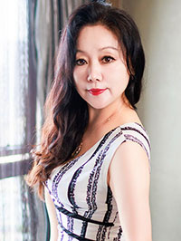 Asian Bride Xiaoyu (Yu) from Shanghai